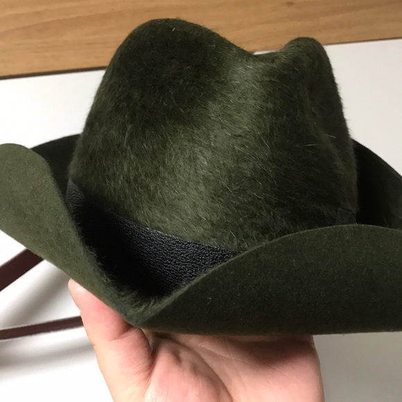 MOVE ROMA COW LEATHER HAT